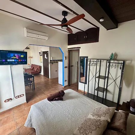 Lägenhet Rincon Arabe Junto Al Templo Y Ayuntamiento