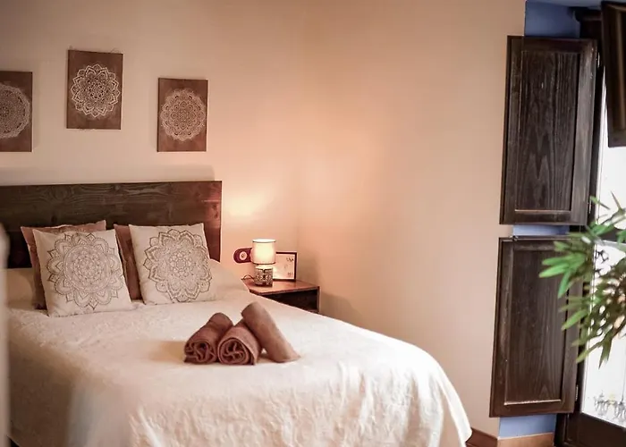 Rincon Arabe Junto Al Templo Y Ayuntamiento Κόρδοβα