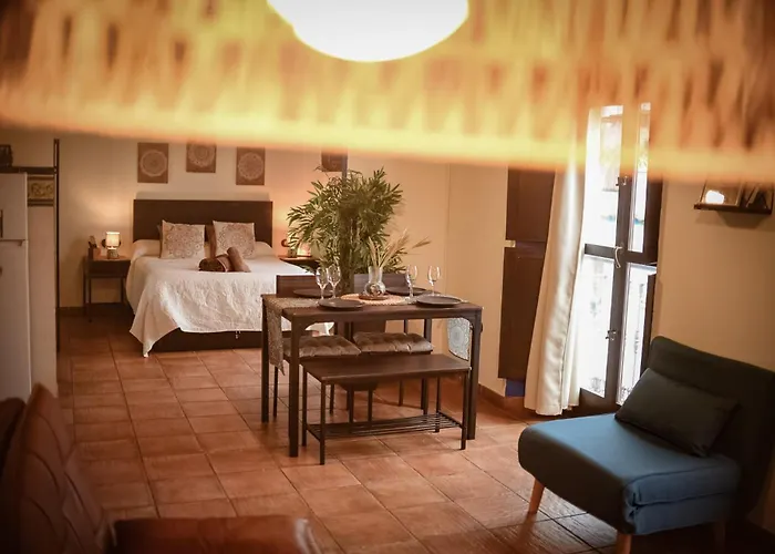 Rincon Arabe Junto Al Templo Y Ayuntamiento * Κόρδοβα